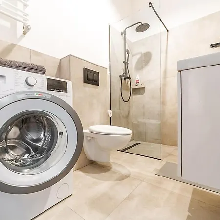 Break W Centrum Warszawy 아파트